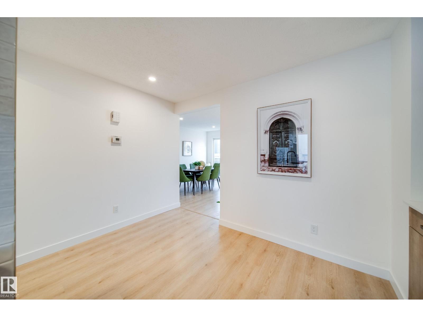 475 DUNLUCE RD NW, Edmonton