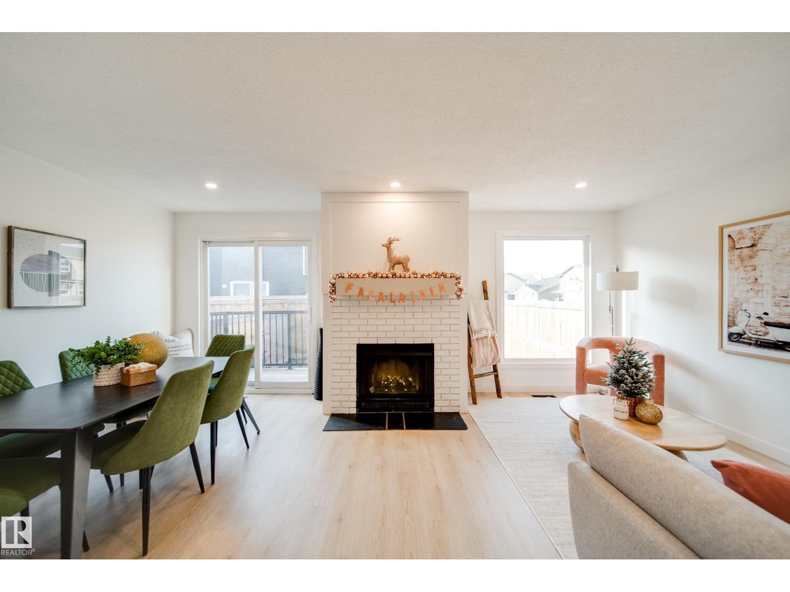 475 DUNLUCE RD NW, Edmonton