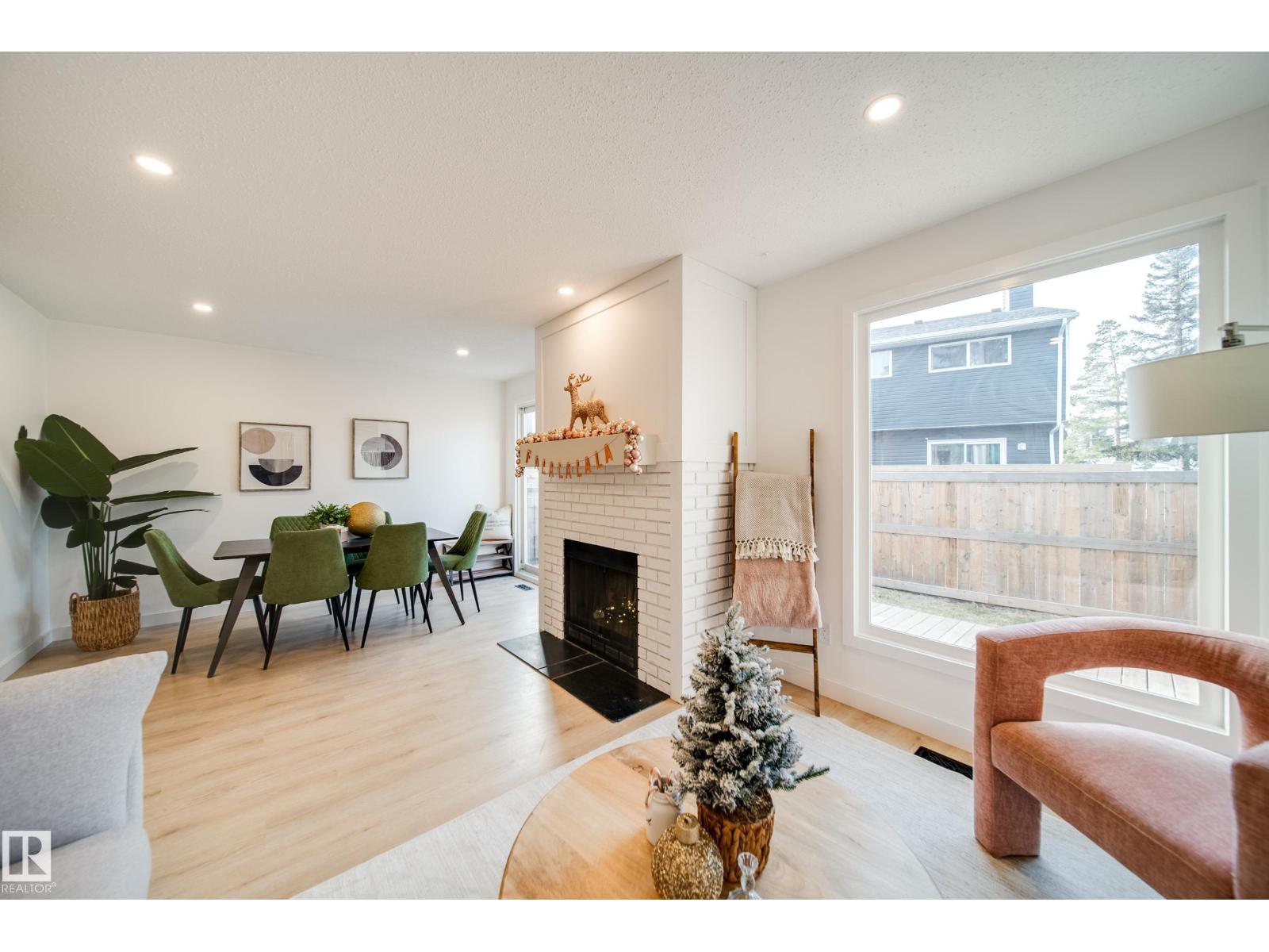 475 DUNLUCE RD NW, Edmonton