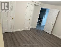 Lower 155 Highland Crescent, Toronto, ON M2L1H2 Photo 9