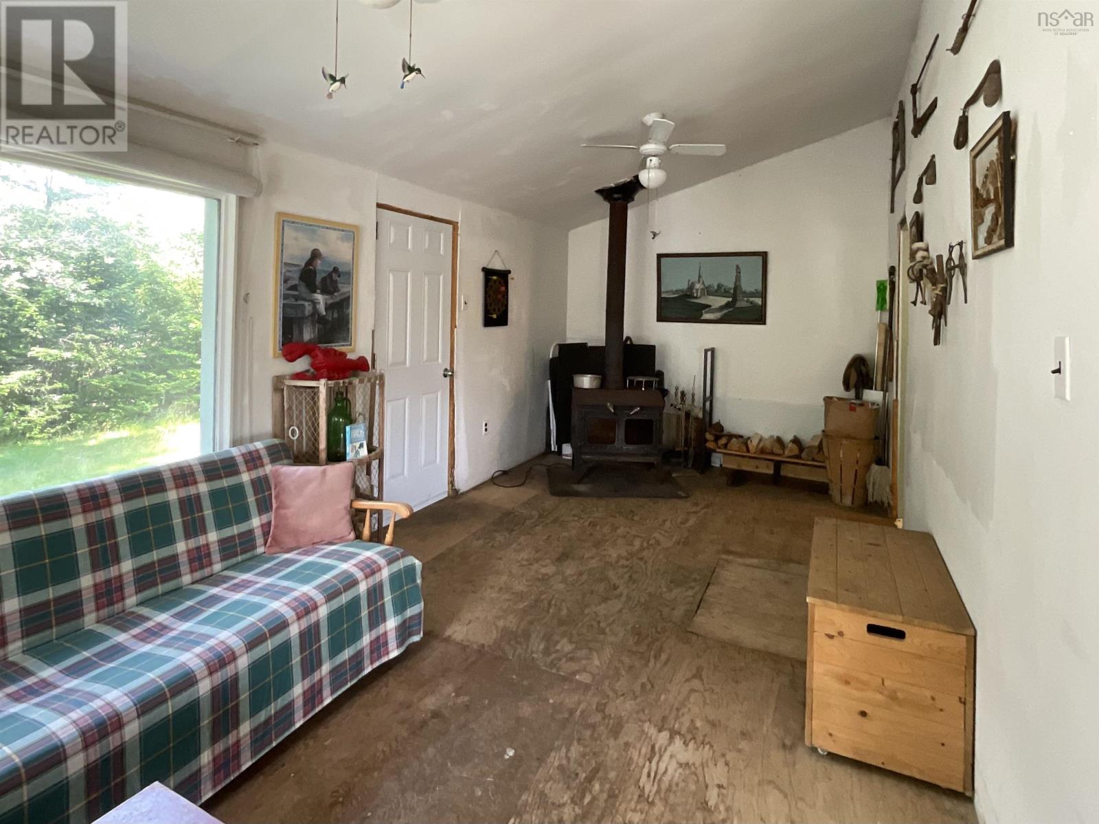 Property 5 of 13 of 70 Gerrior Road