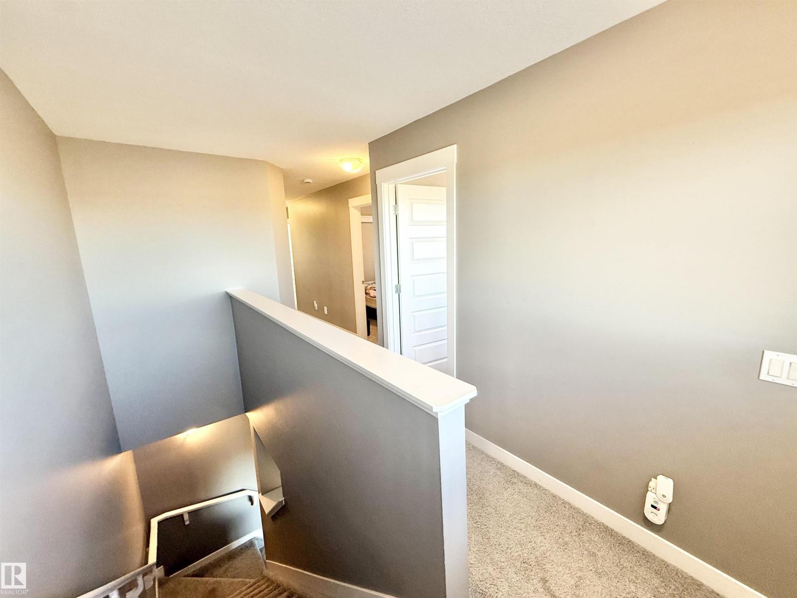 7114 174 AV NW, Edmonton