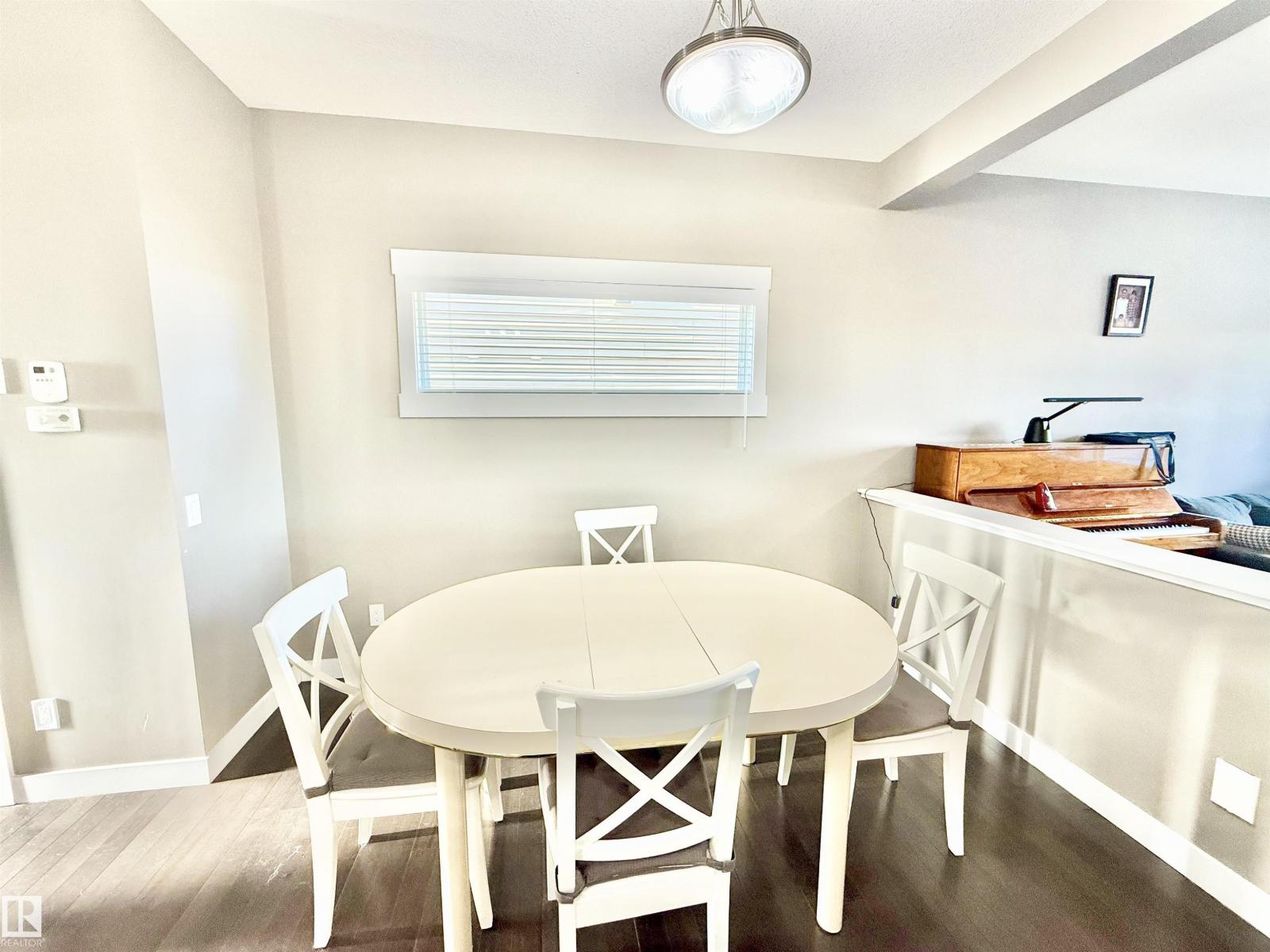 7114 174 AV NW, Edmonton