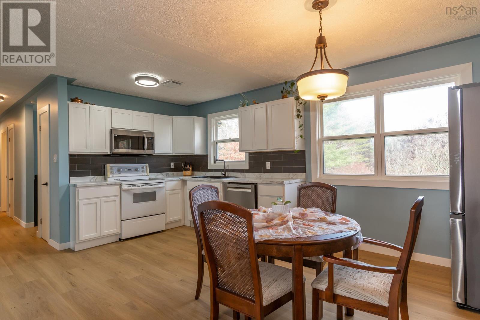 Property 14 of 43 of 882 Tremont Mountain Road