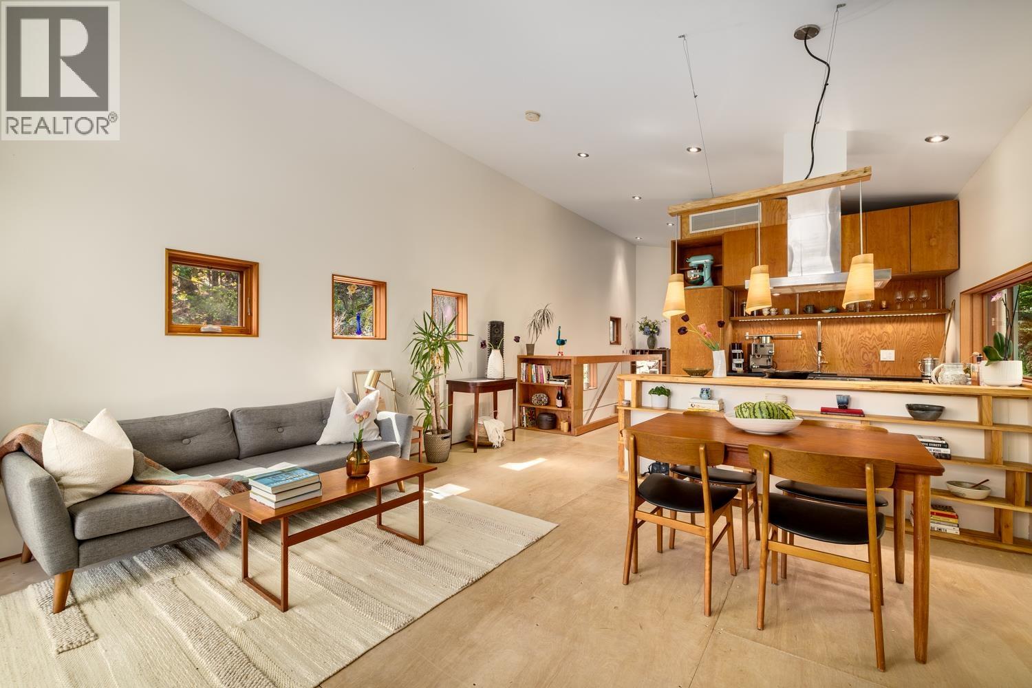 1283 PARK ROAD, Bowen Island