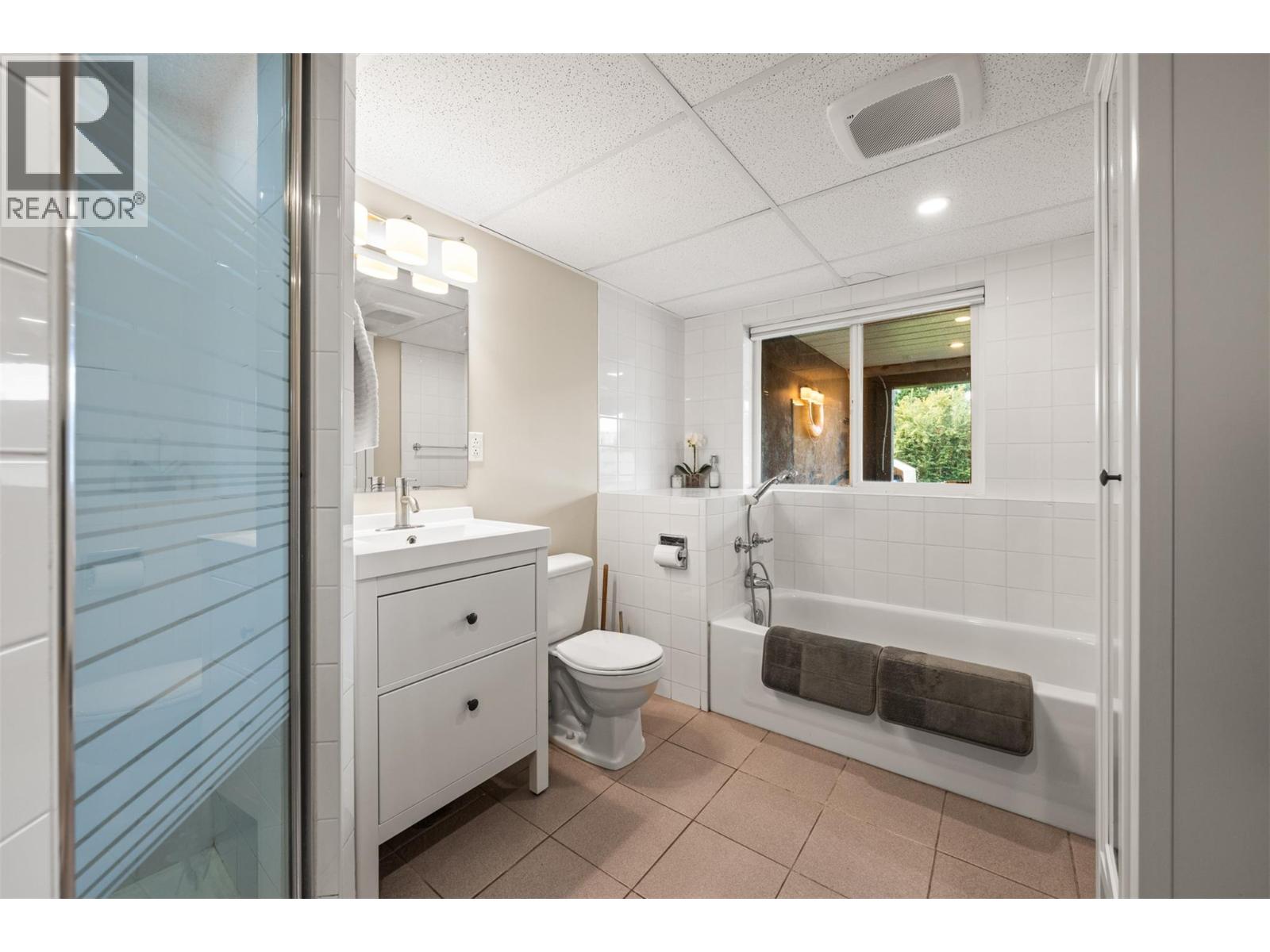  3588 Spiers Road, Kelowna