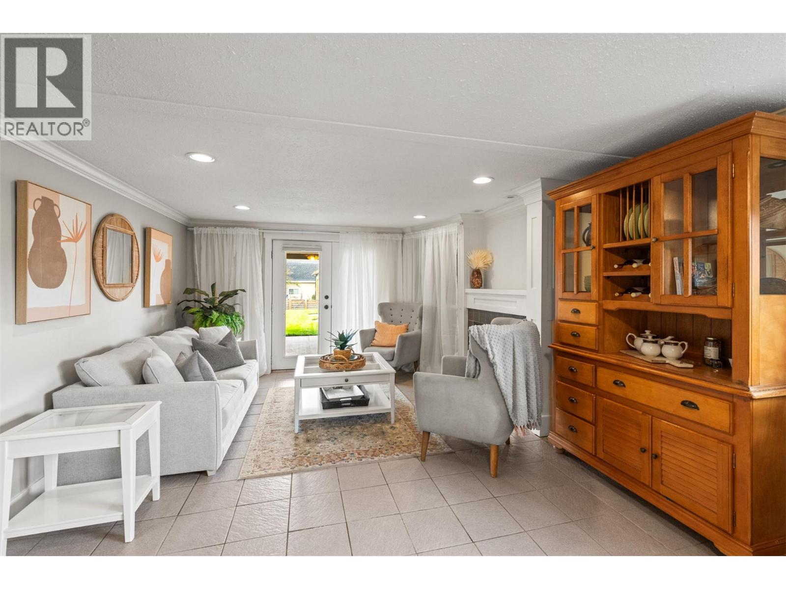  3588 Spiers Road, Kelowna