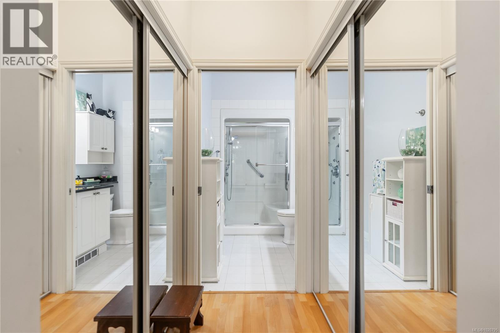 76 850 Parklands Dr, Esquimalt