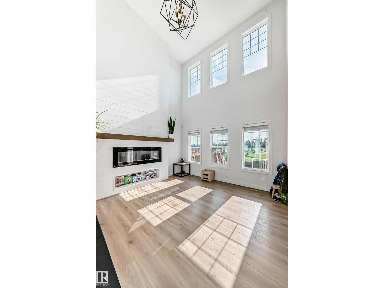 71 JAMISON CR, St. Albert