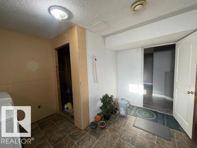 4723 103 AV NW, Edmonton