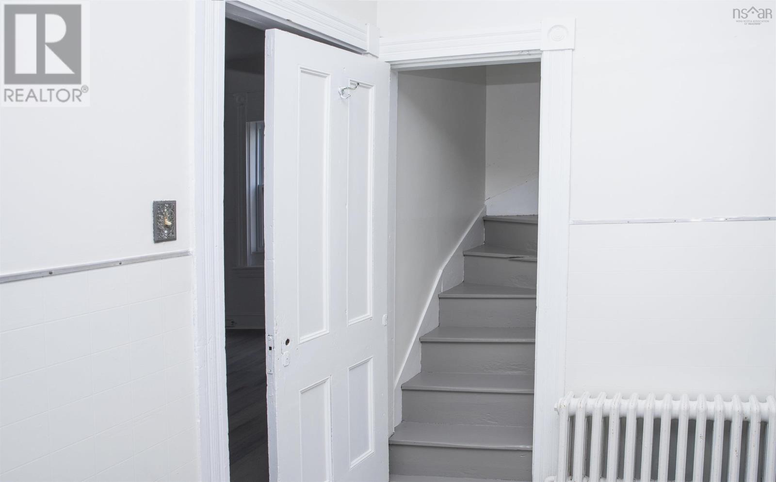 Property 38 of 43 of 31 Forbes Court