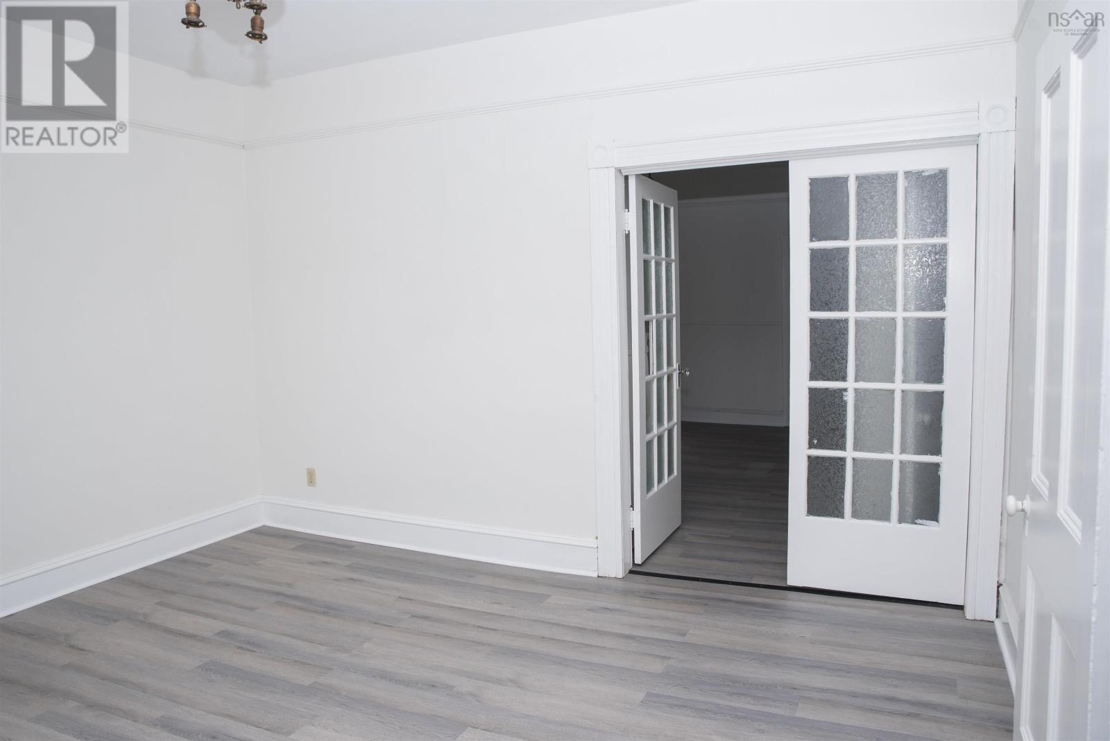 Property 43 of 43 of 31 Forbes Court