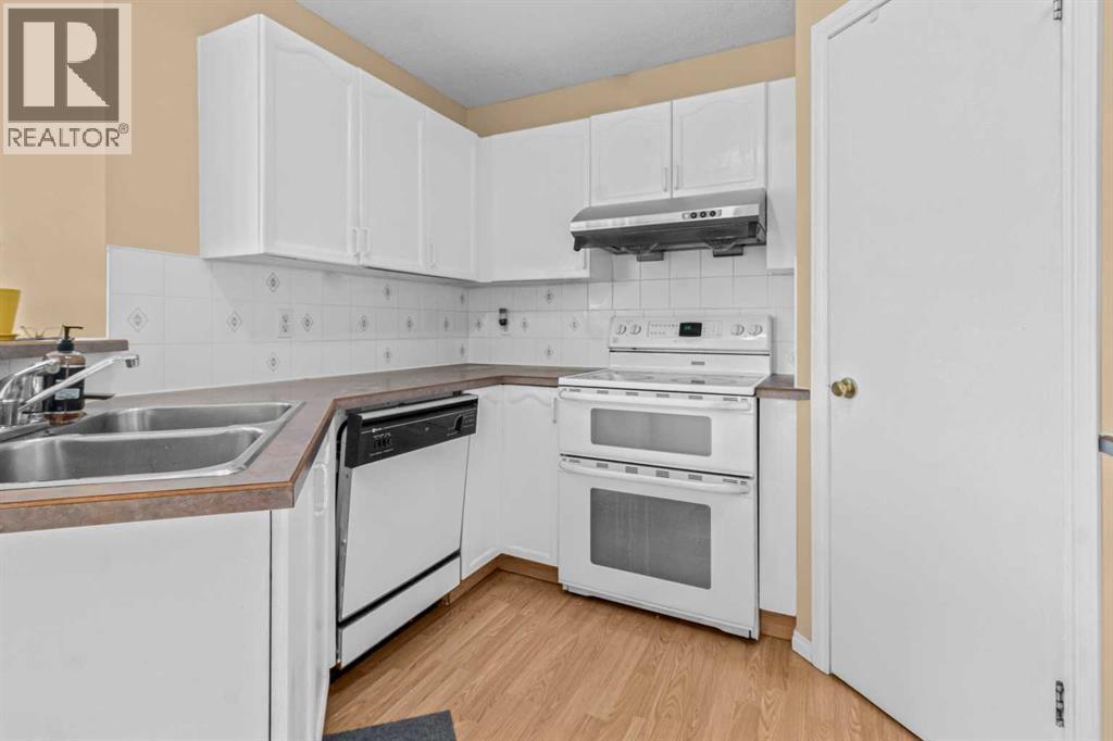 Single Family House for Sale in  Fresno Place NE Monterey Park Calgary 