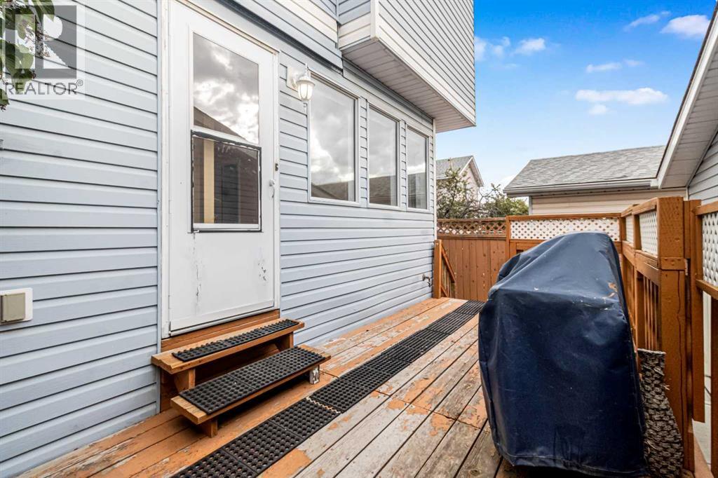 Single Family House for Sale in  Fresno Place NE Monterey Park Calgary 