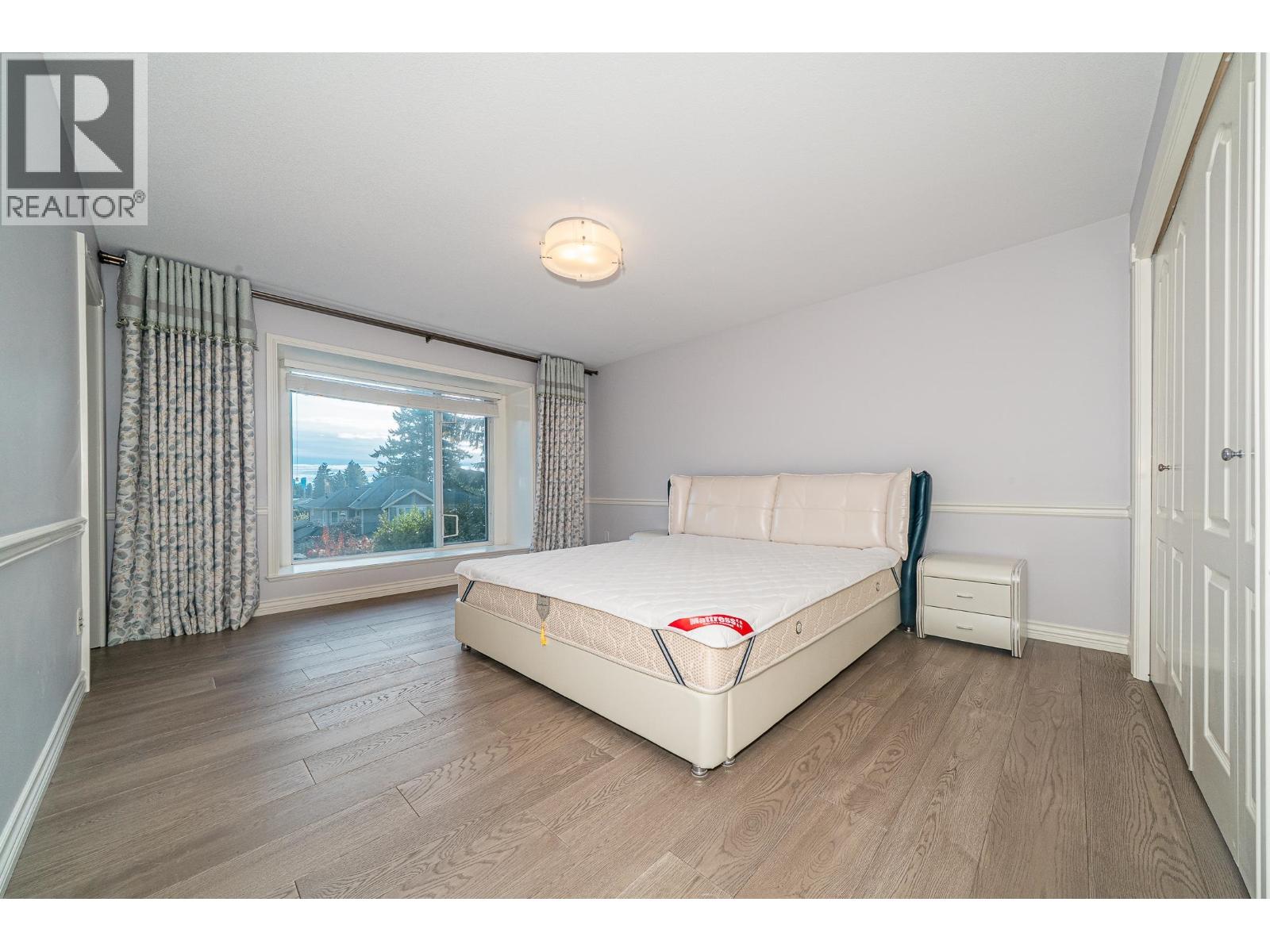 2126 LORRAINE AVENUE, Coquitlam