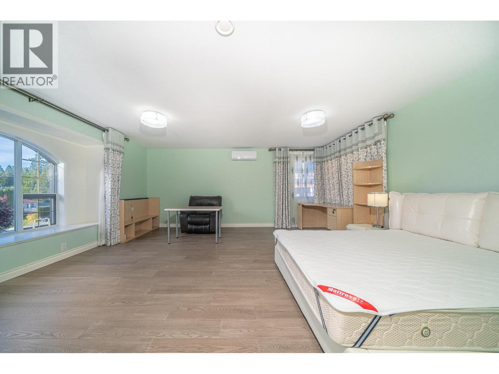 2126 LORRAINE AVENUE, Coquitlam