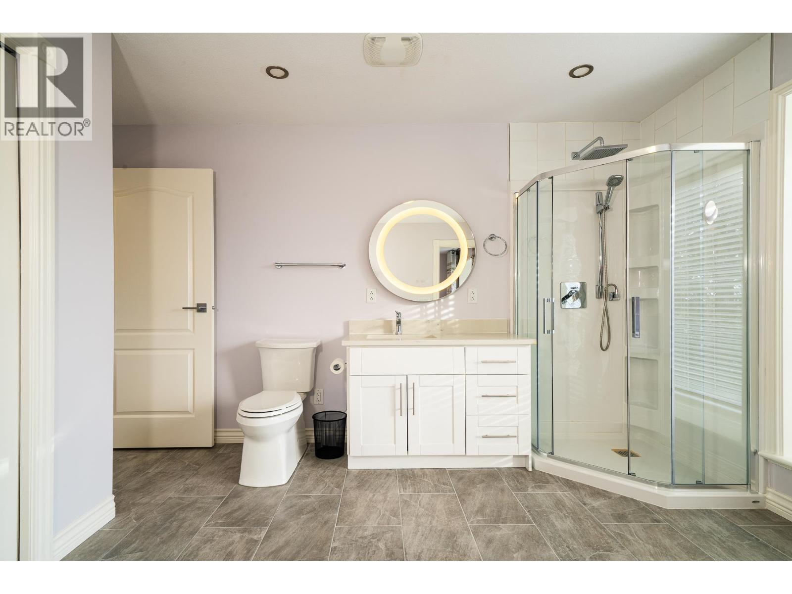 2126 LORRAINE AVENUE, Coquitlam