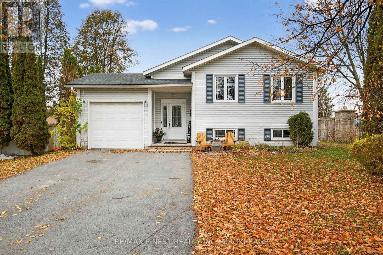 1 HERITAGE DRIVE - Photo 2 of 37, Loyalist (Bath), Ontario