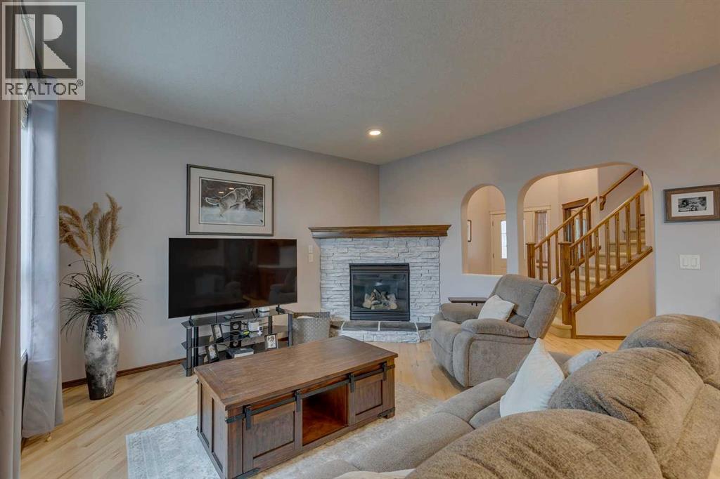 Single Family House for Sale in  Royal Oak Terrace NW Royal Oak Calgary 