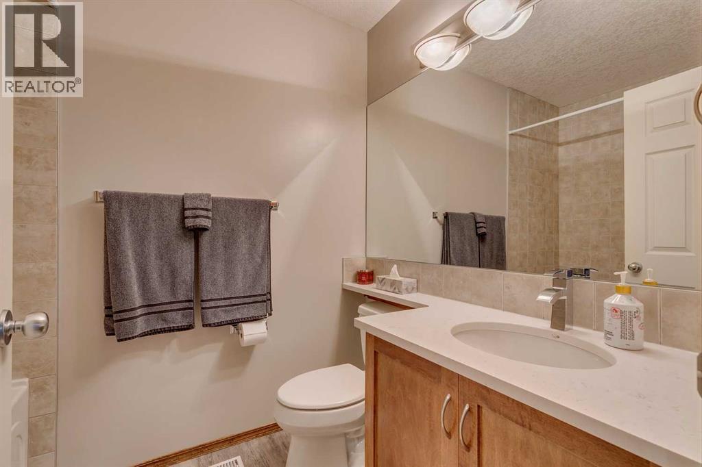 Single Family House for Sale in  Royal Oak Terrace NW Royal Oak Calgary 