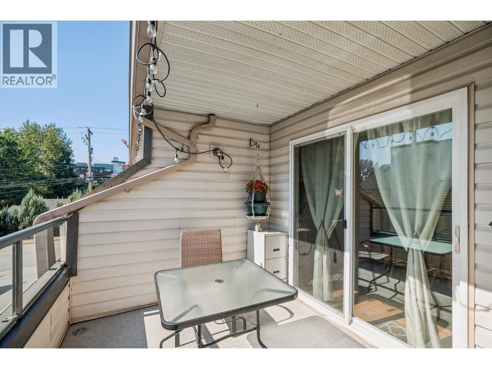 402 11726 225 STREET, Maple Ridge