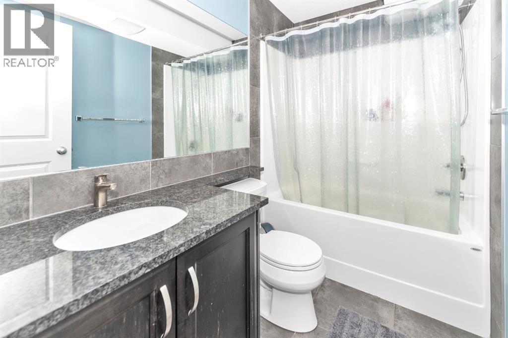 Single Family House for Sale in    Avenue NE Saddle Ridge Calgary 