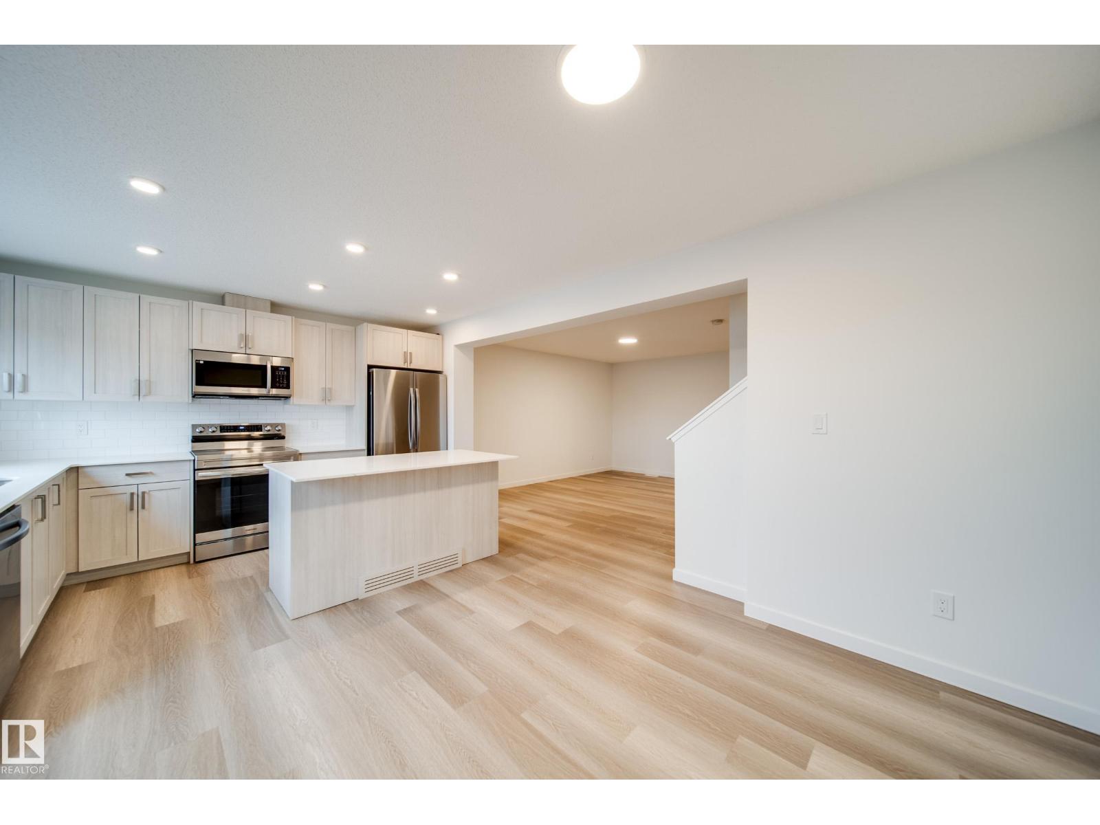 2838 152 AV NW, Edmonton