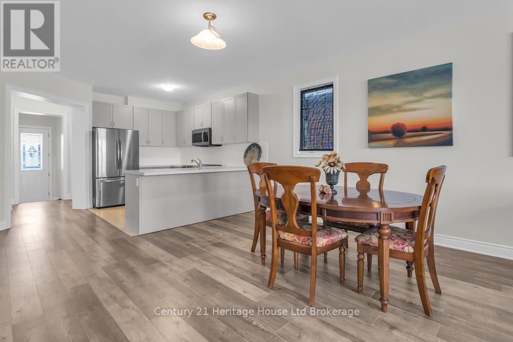30 SEATON CRESCENT - 14
