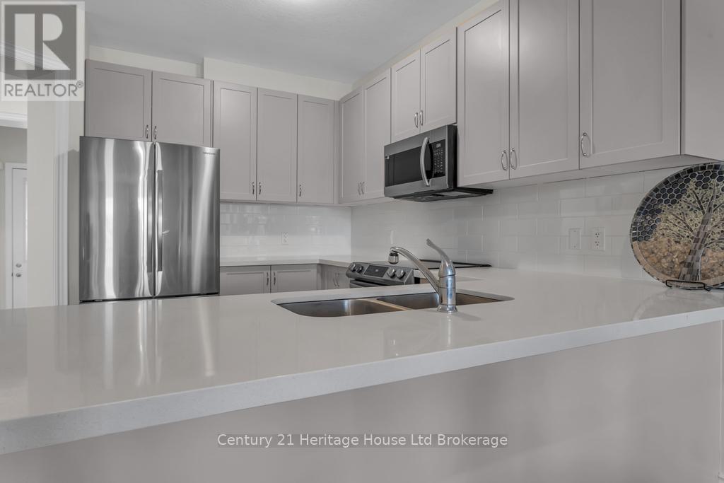 30 SEATON CRESCENT - 3