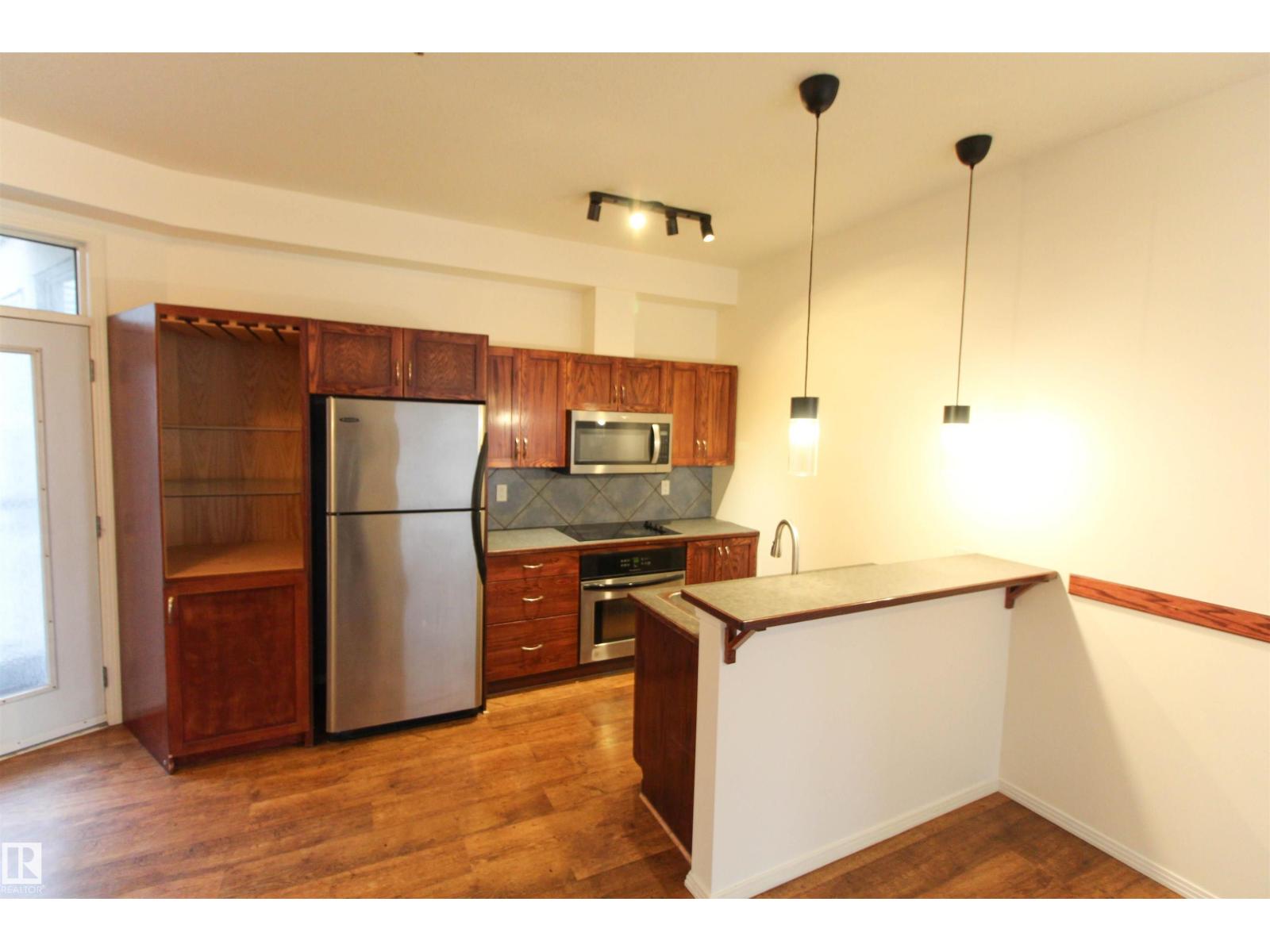 #347 4827 104A ST NW, Edmonton