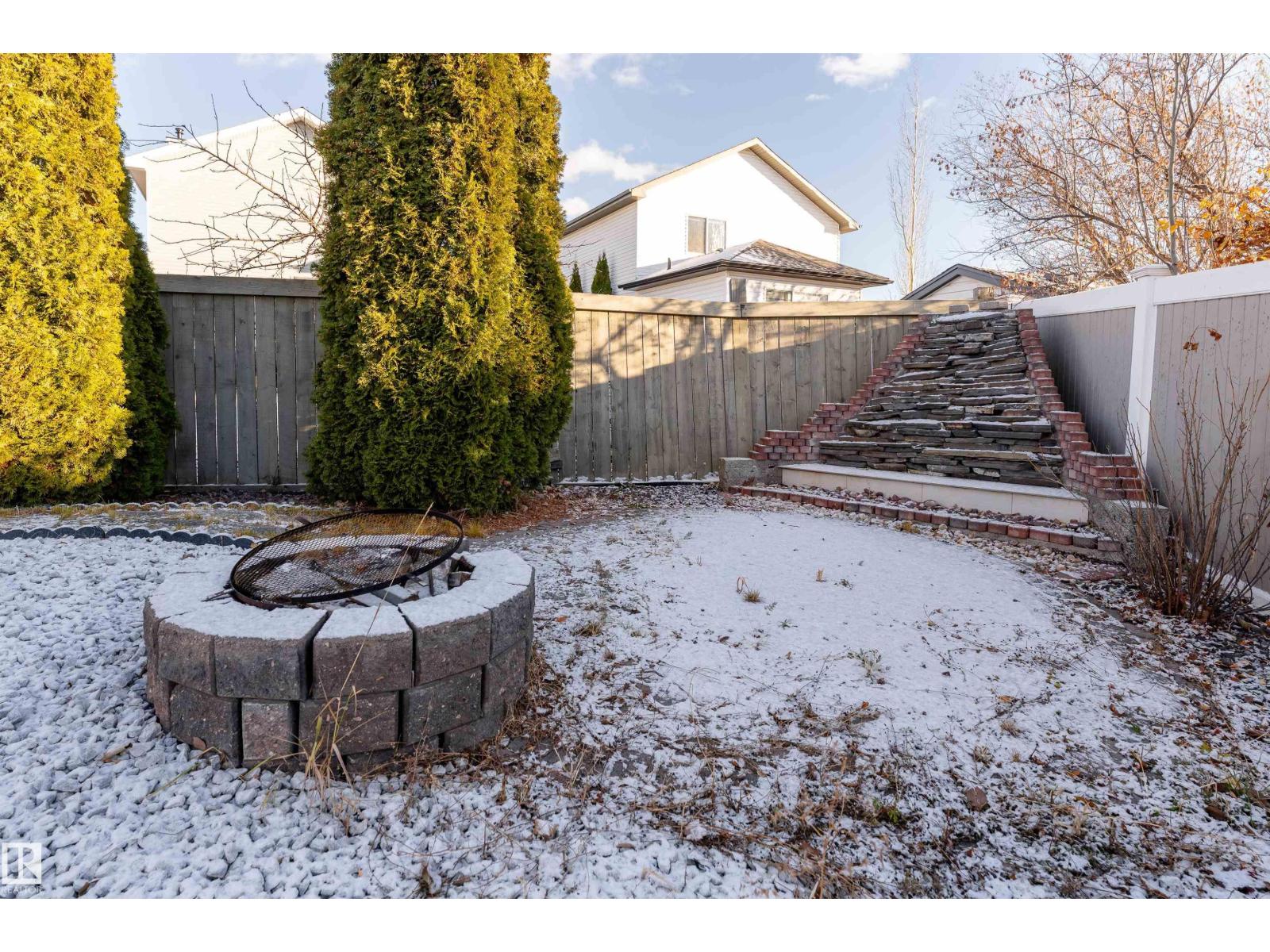 2813 32A ST NW, Edmonton