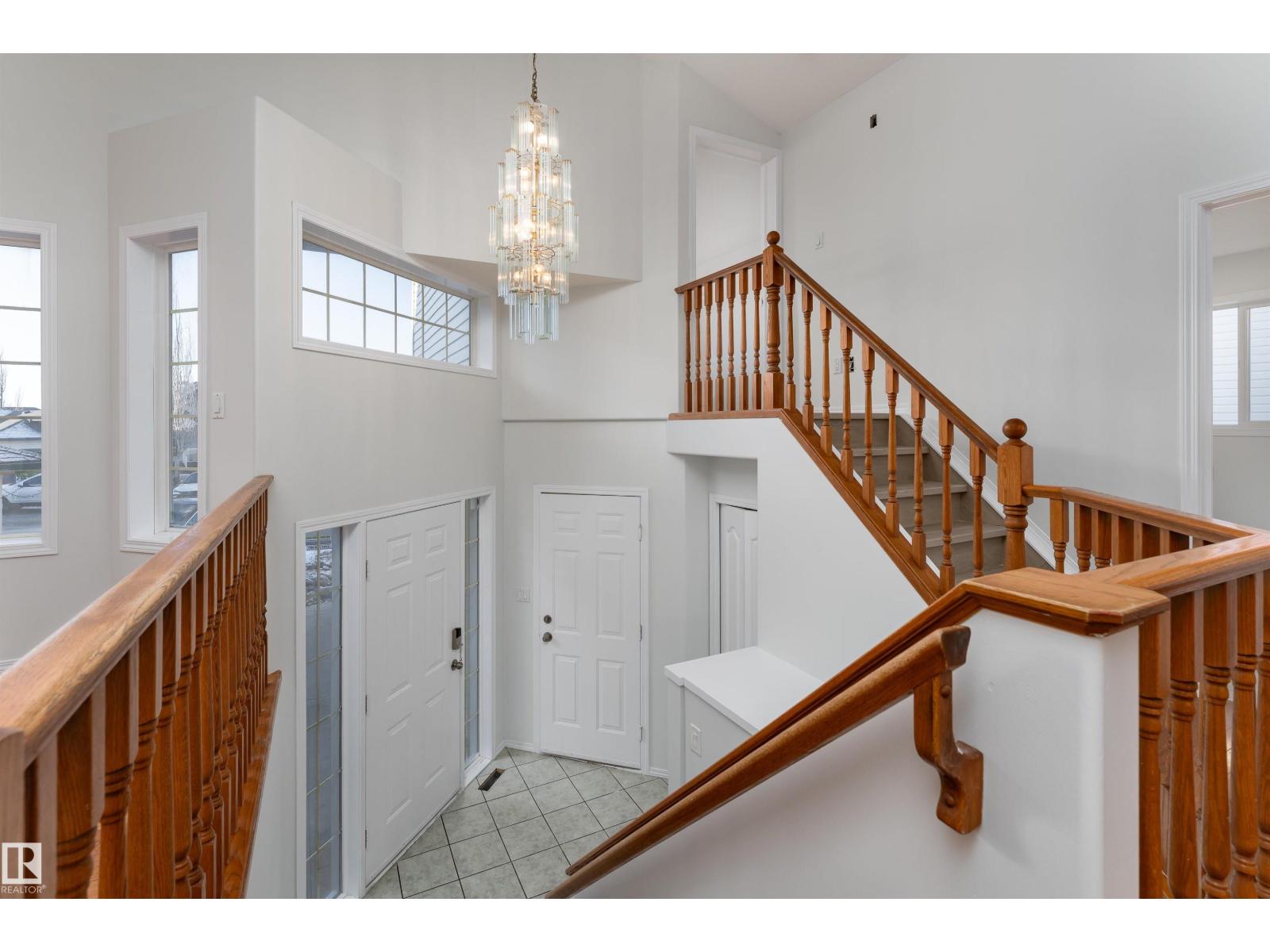 2813 32A ST NW, Edmonton