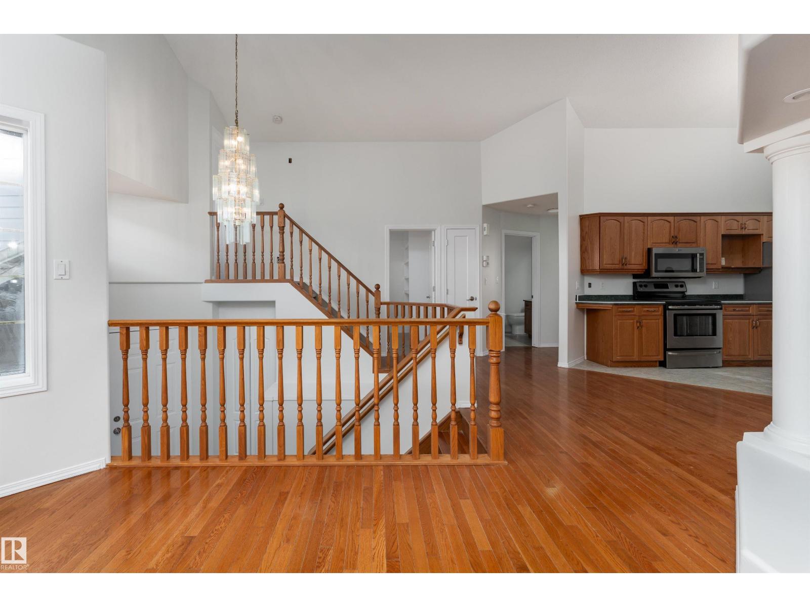 2813 32A ST NW, Edmonton