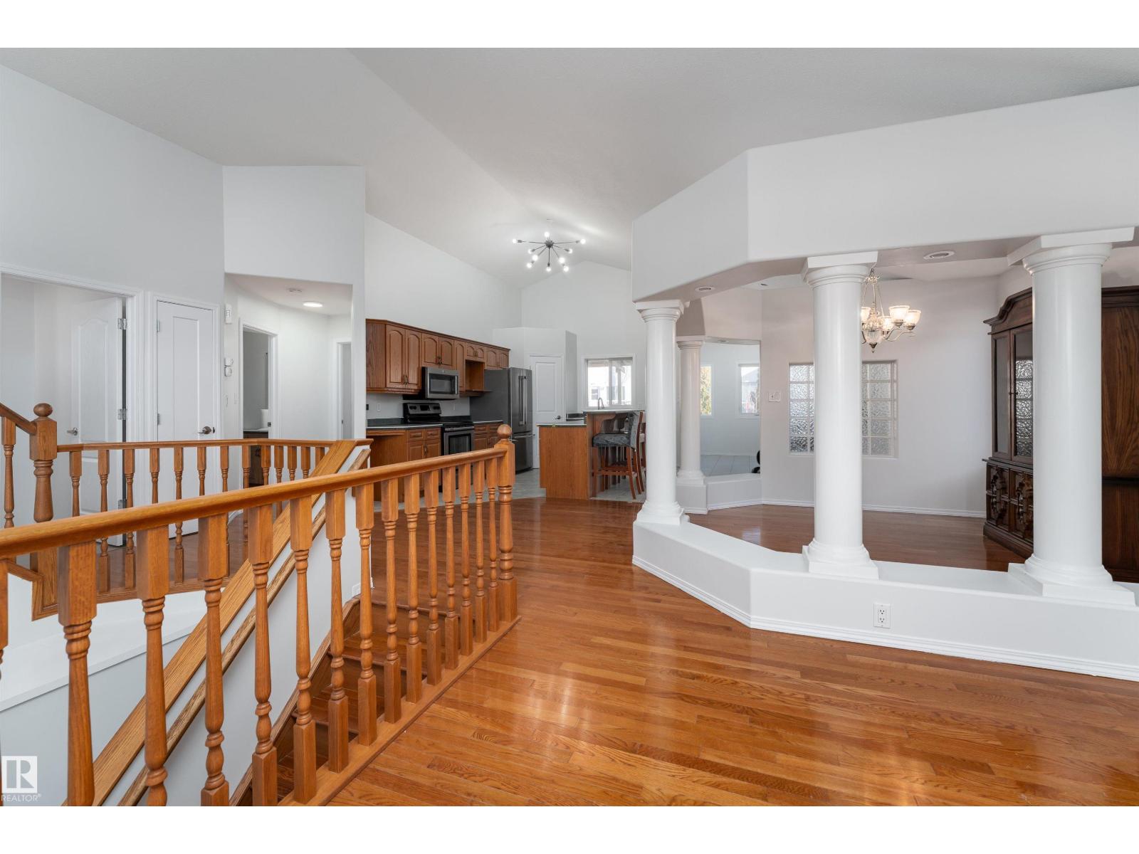 2813 32A ST NW, Edmonton