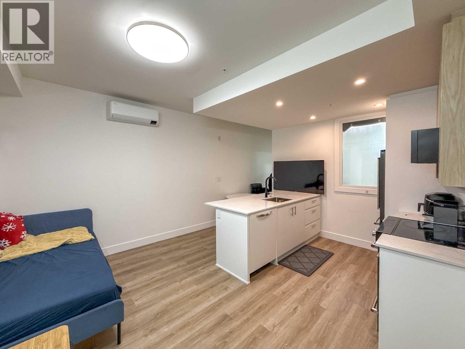 1211 2180 KELLY AVENUE, Port Coquitlam