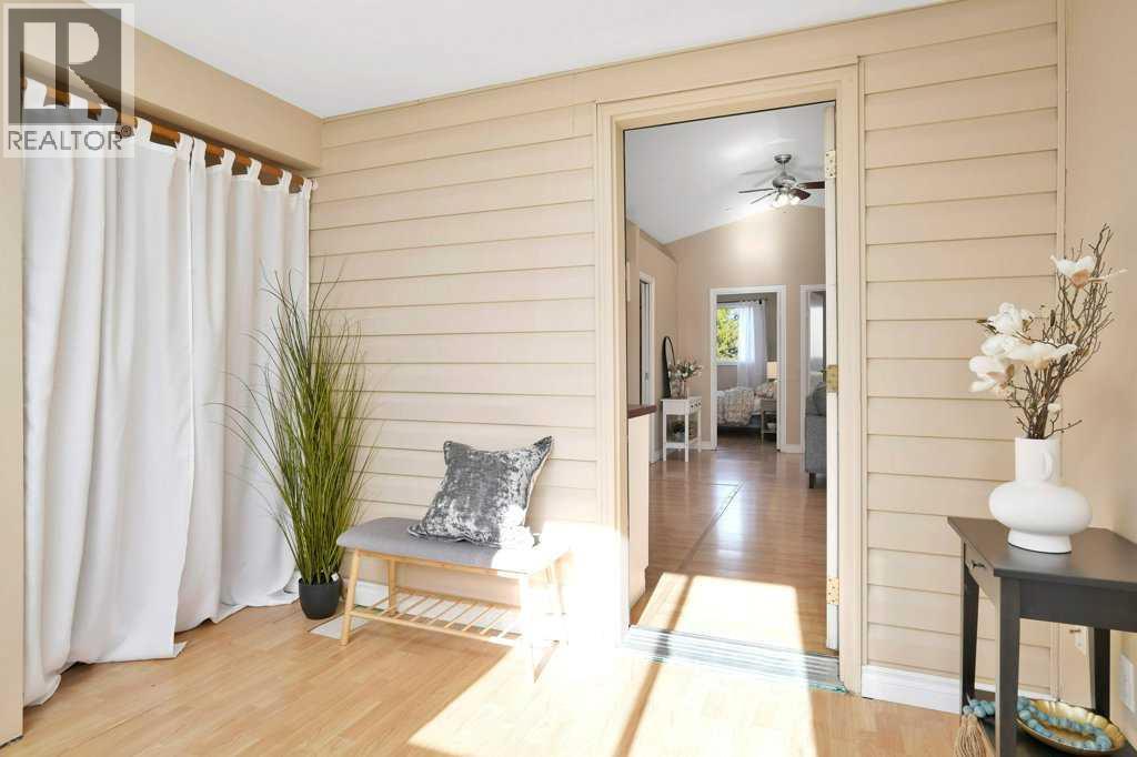 Single Family House Bungalow for Sale in  Sunnyside Drive Sunnyside Rural Ponoka County 