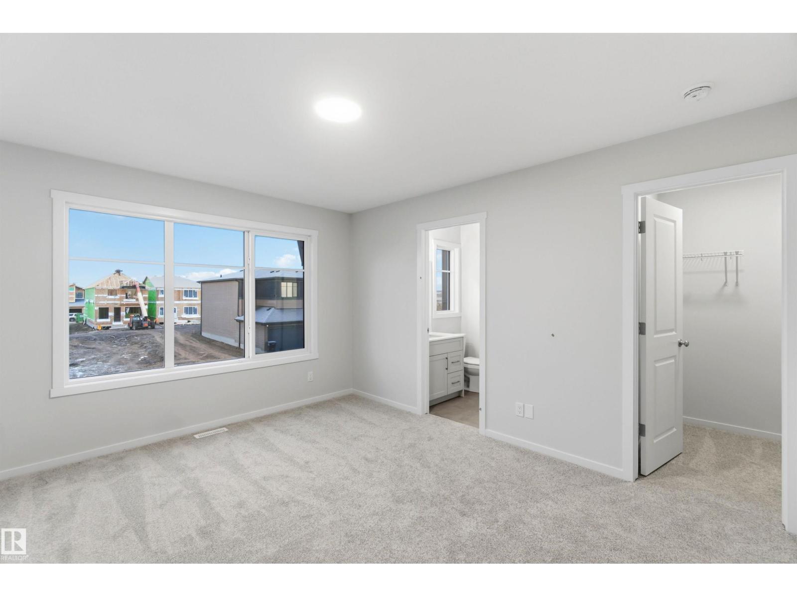 9083 Elves LO NW, Edmonton