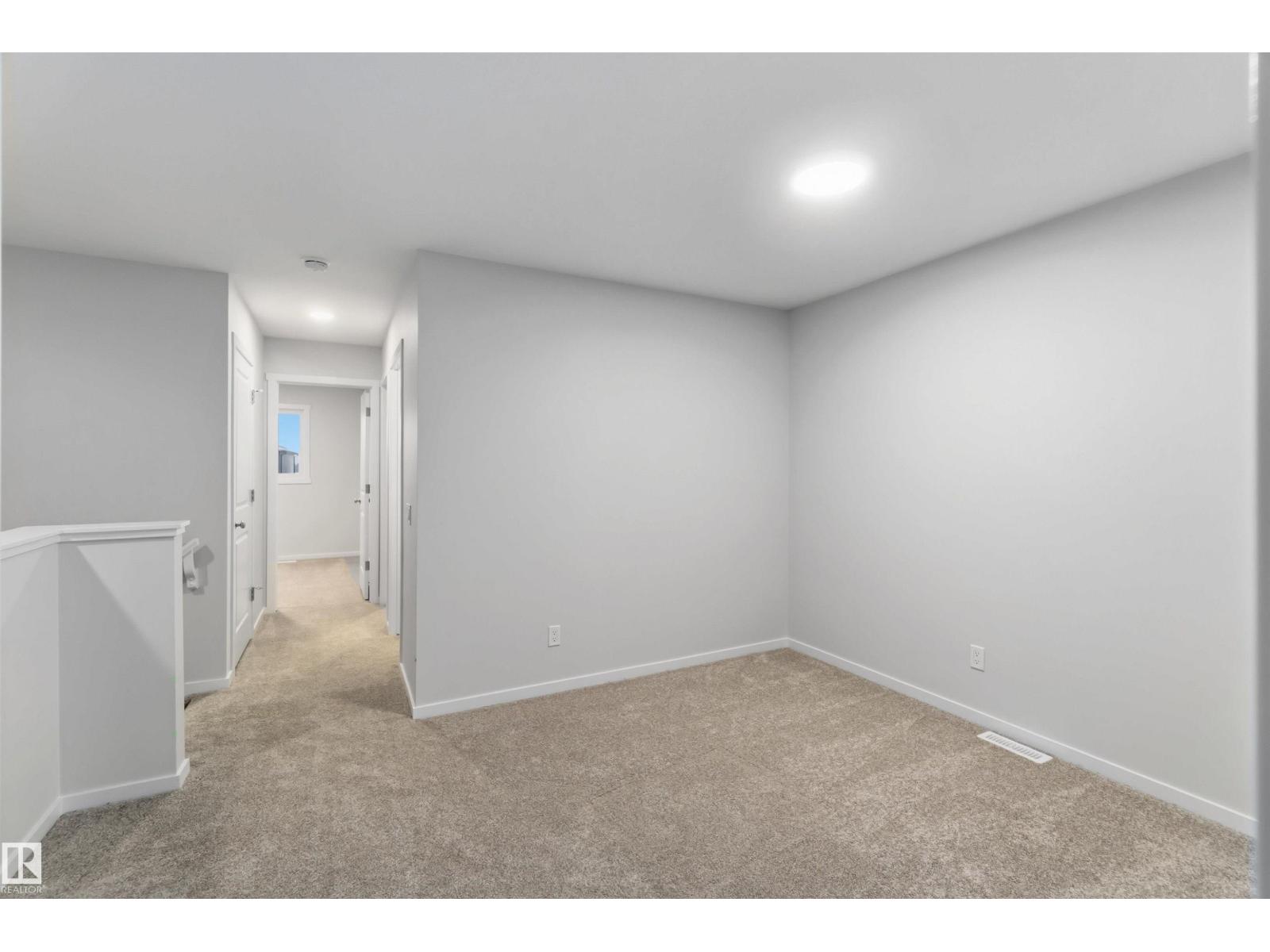 9083 Elves LO NW, Edmonton