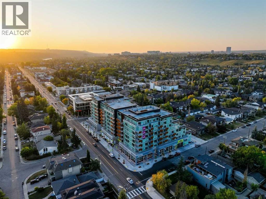 Single Family House for Sale in   A Street NW West Hillhurst Calgary 