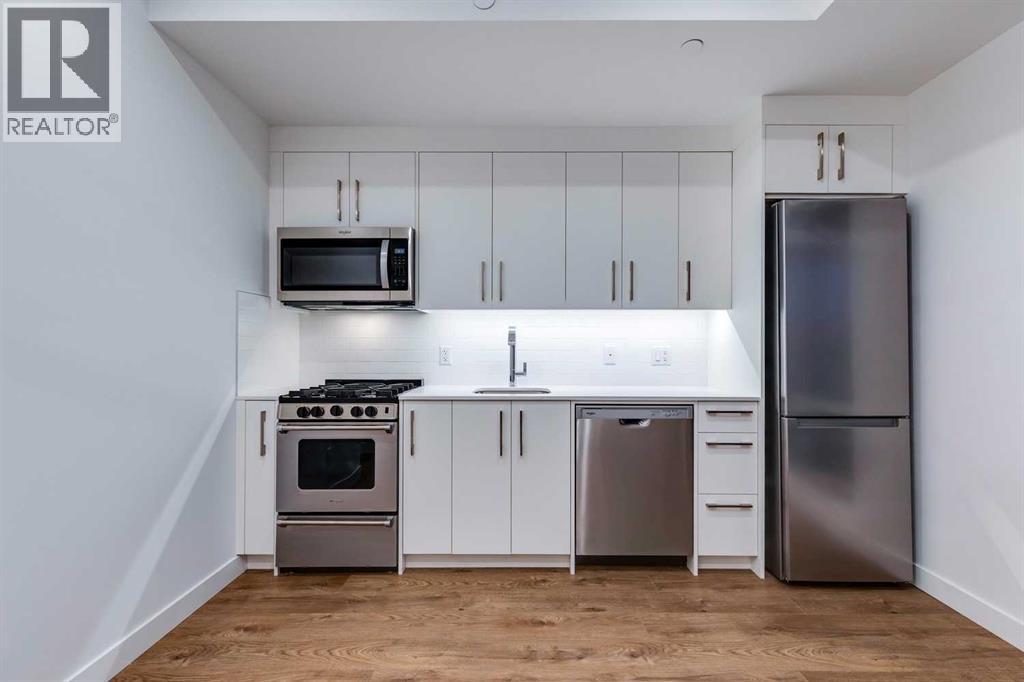 Single Family House for Sale in   A Street NW West Hillhurst Calgary 