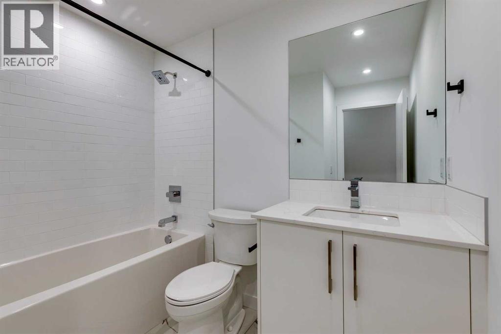 Single Family House for Sale in   A Street NW West Hillhurst Calgary 