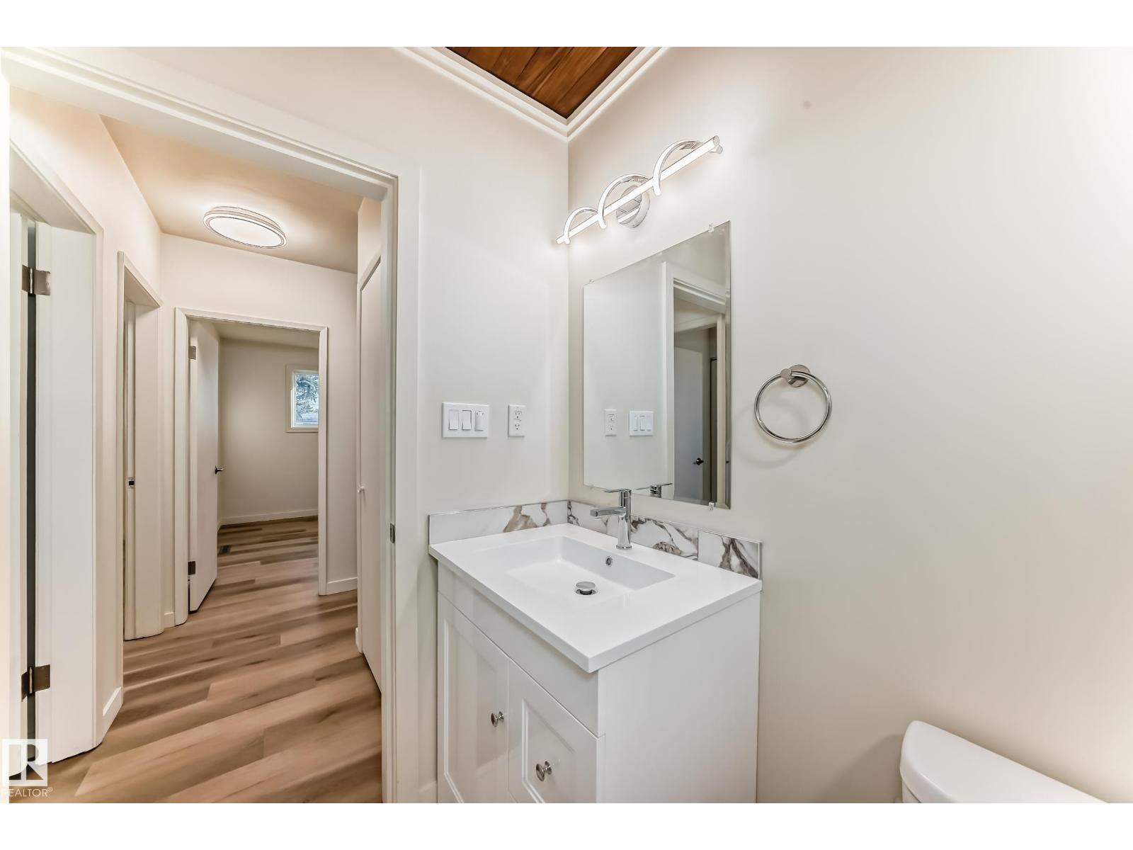 8108 163 ST NW, Edmonton