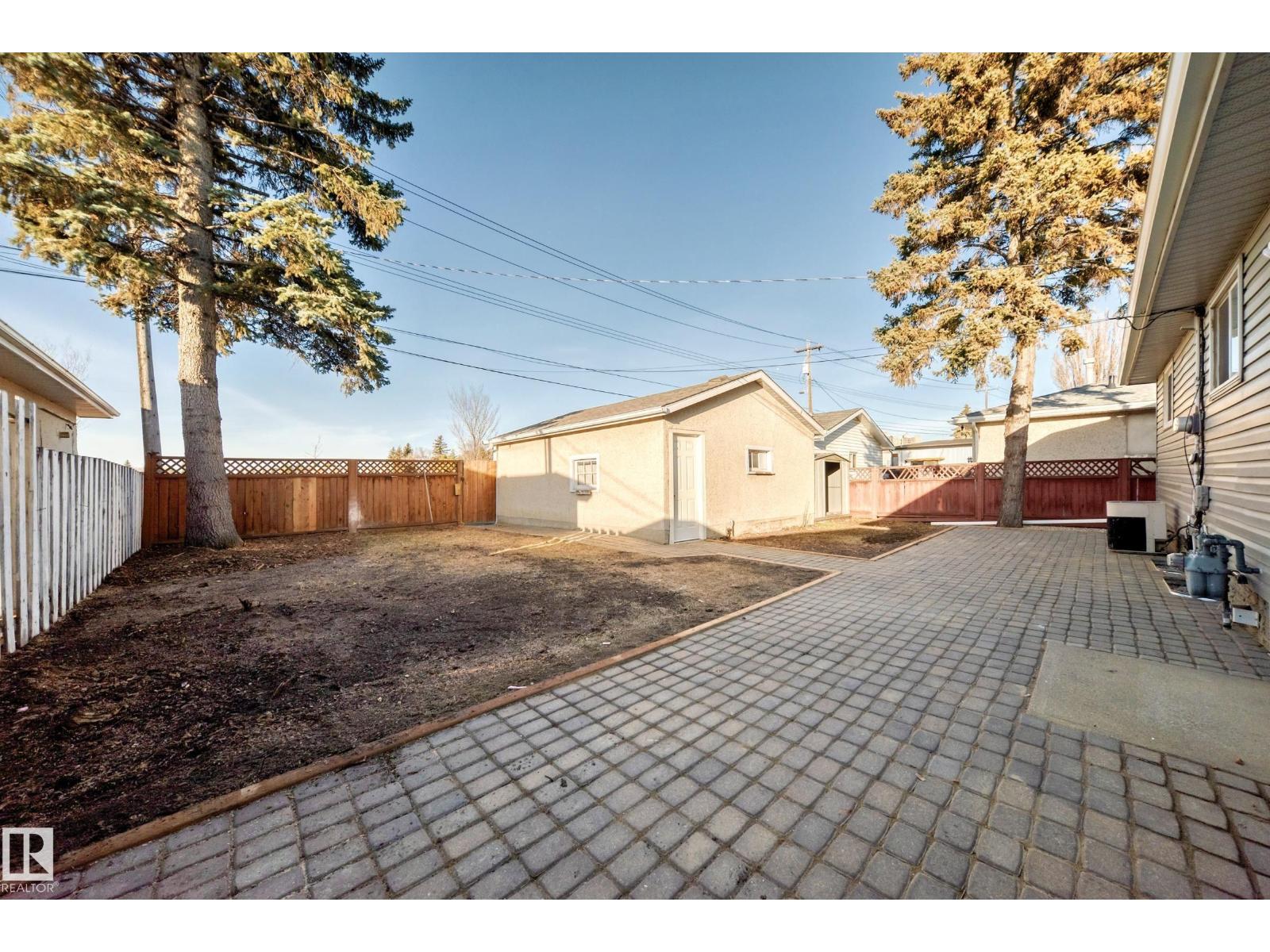 8108 163 ST NW, Edmonton