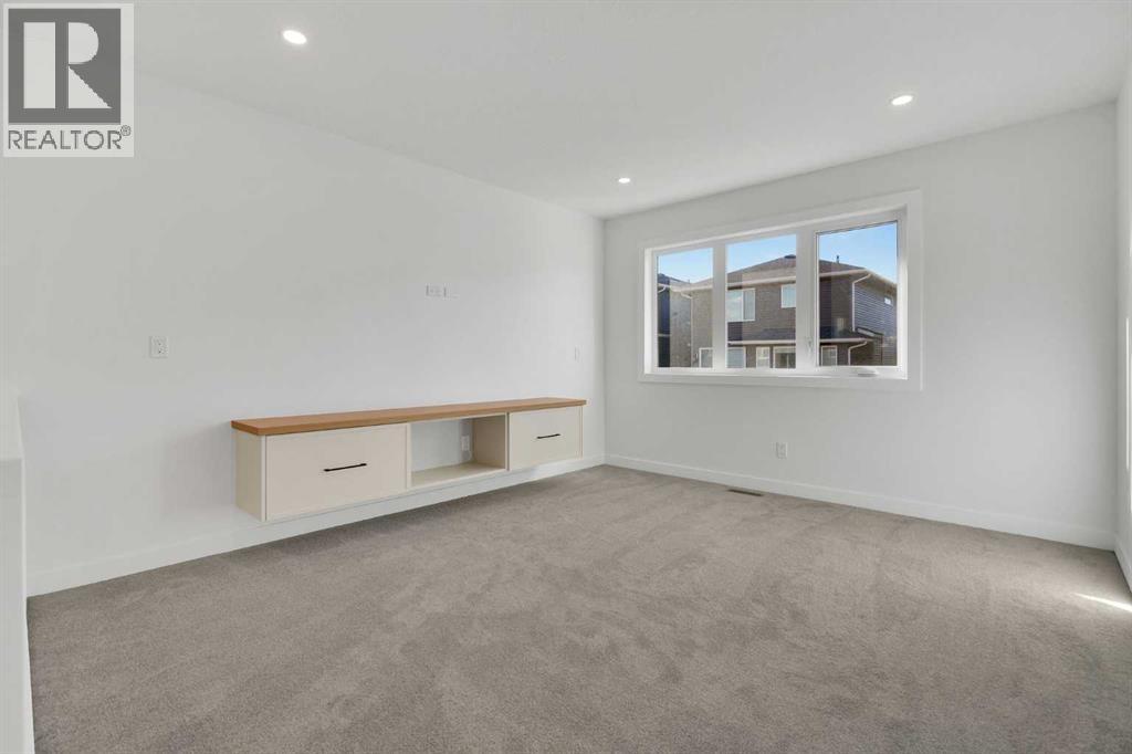 566 Rivercrest View, Cochrane