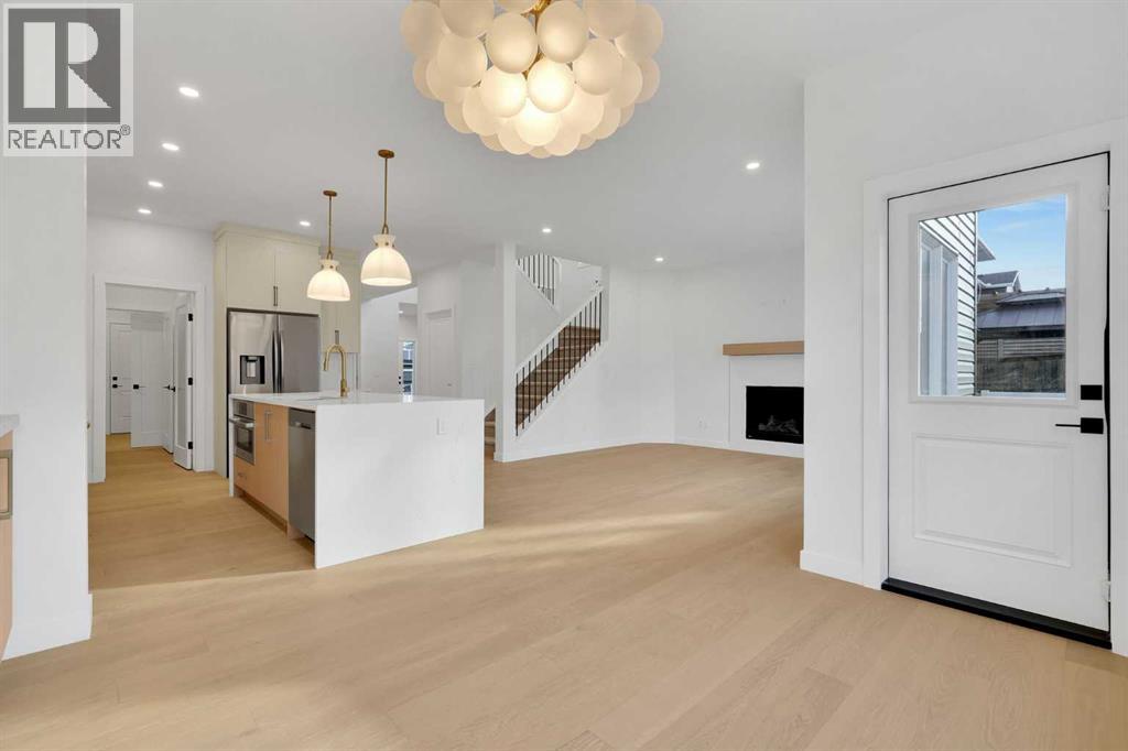 566 Rivercrest View, Cochrane