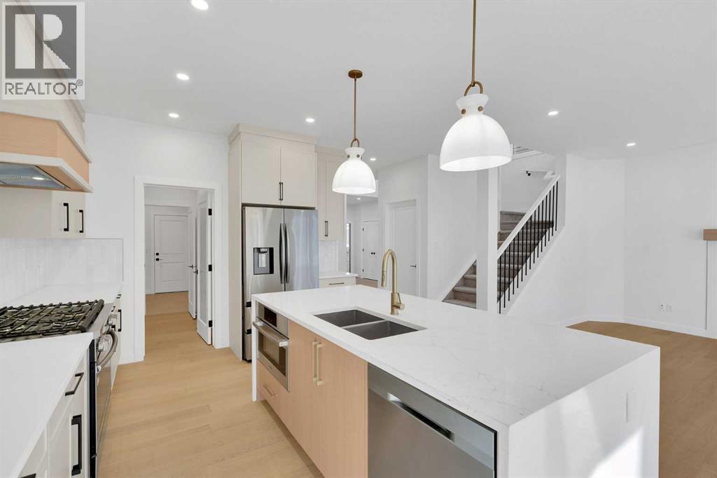 566 Rivercrest View, Cochrane