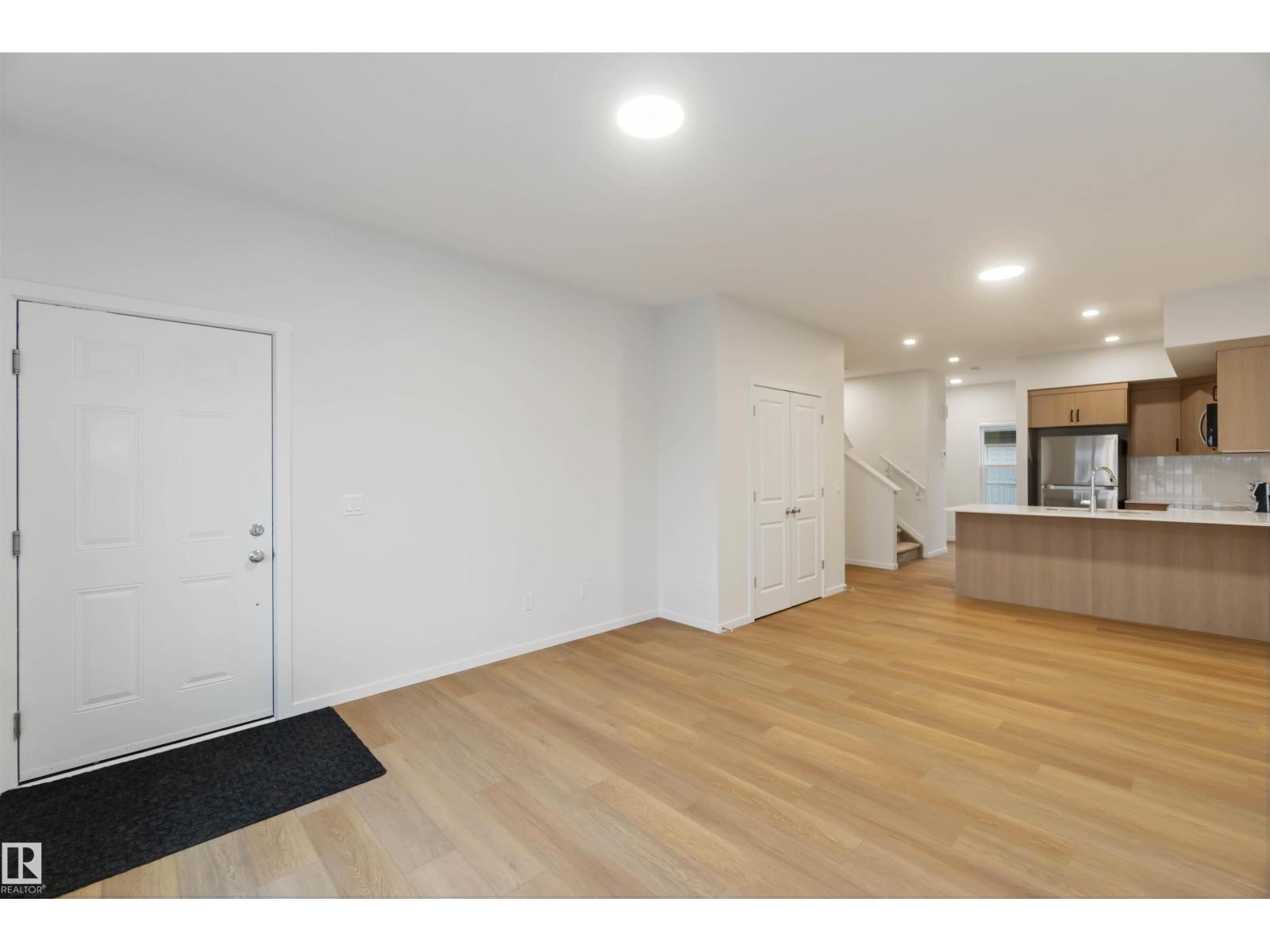 4275 KINGLET DR NW NW, Edmonton