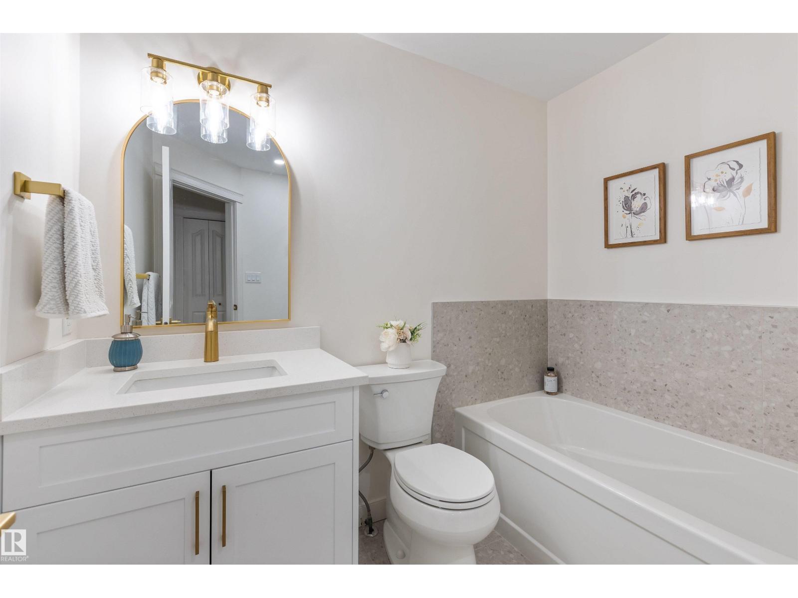 #17 85 GERVAIS RD, St. Albert