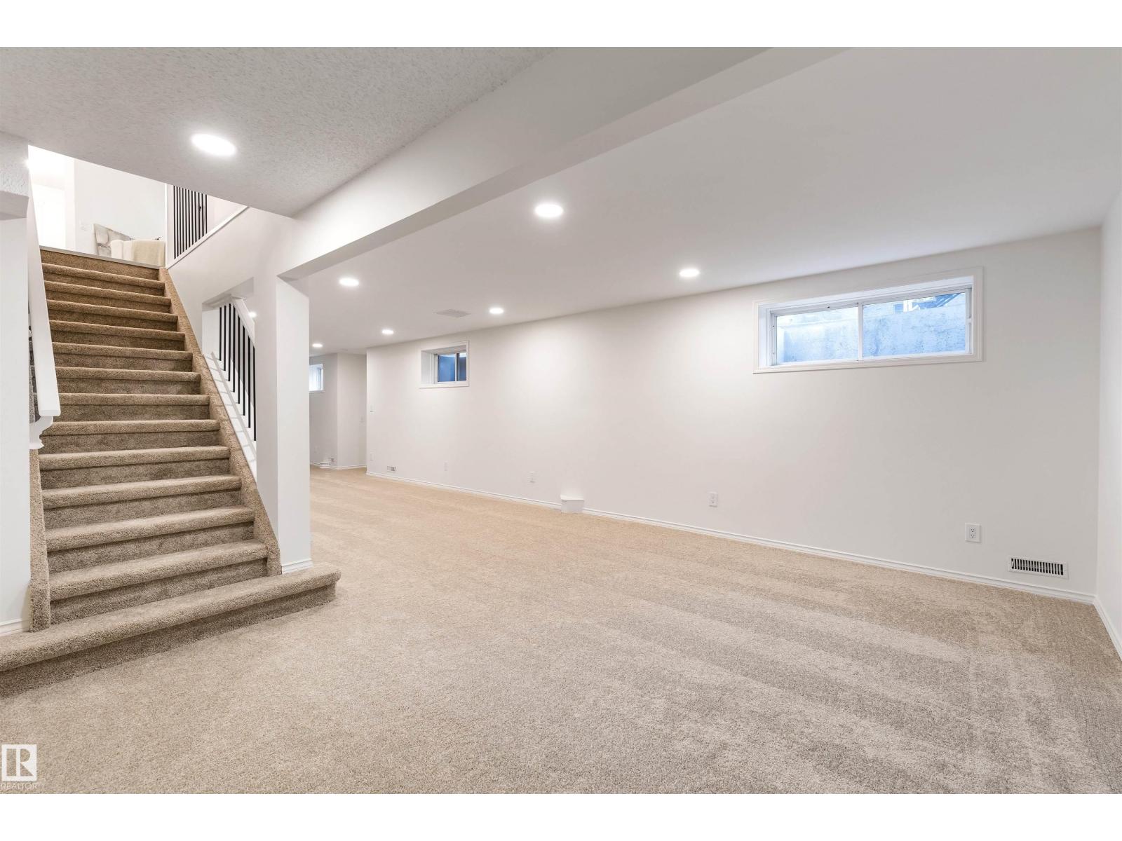 #17 85 GERVAIS RD, St. Albert