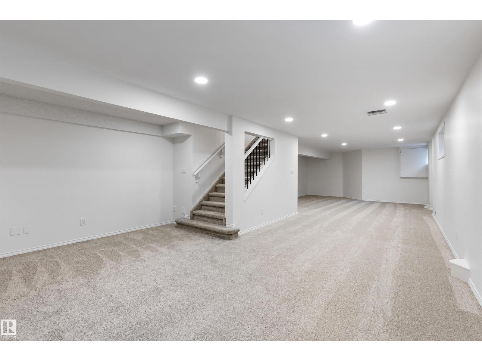 #17 85 GERVAIS RD, St. Albert